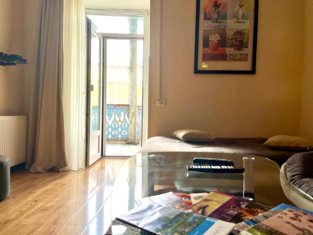 Apartment In Old Tbilisi Orbeliani Square Zewnętrze zdjęcie