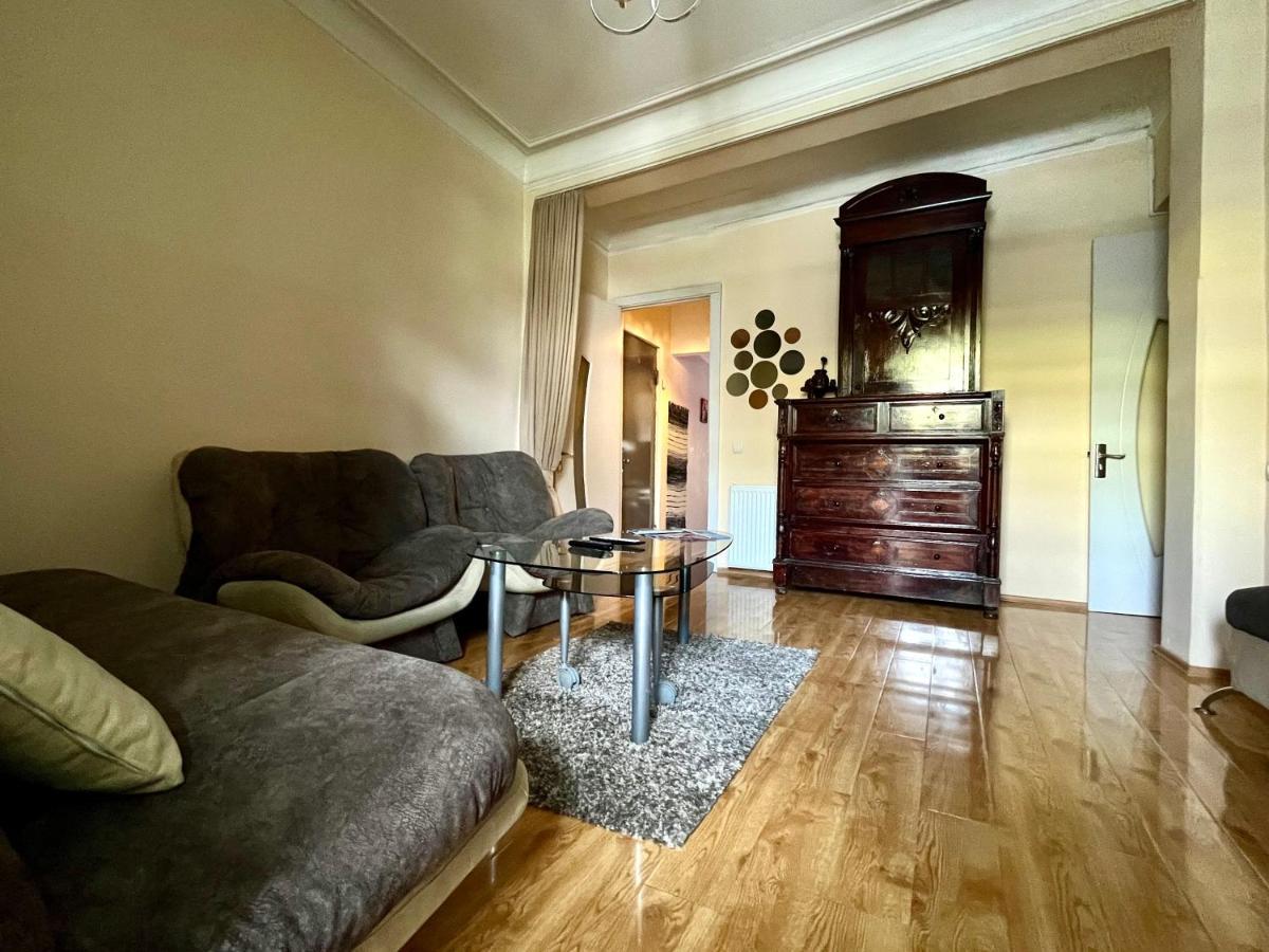 Apartment In Old Tbilisi Orbeliani Square Zewnętrze zdjęcie